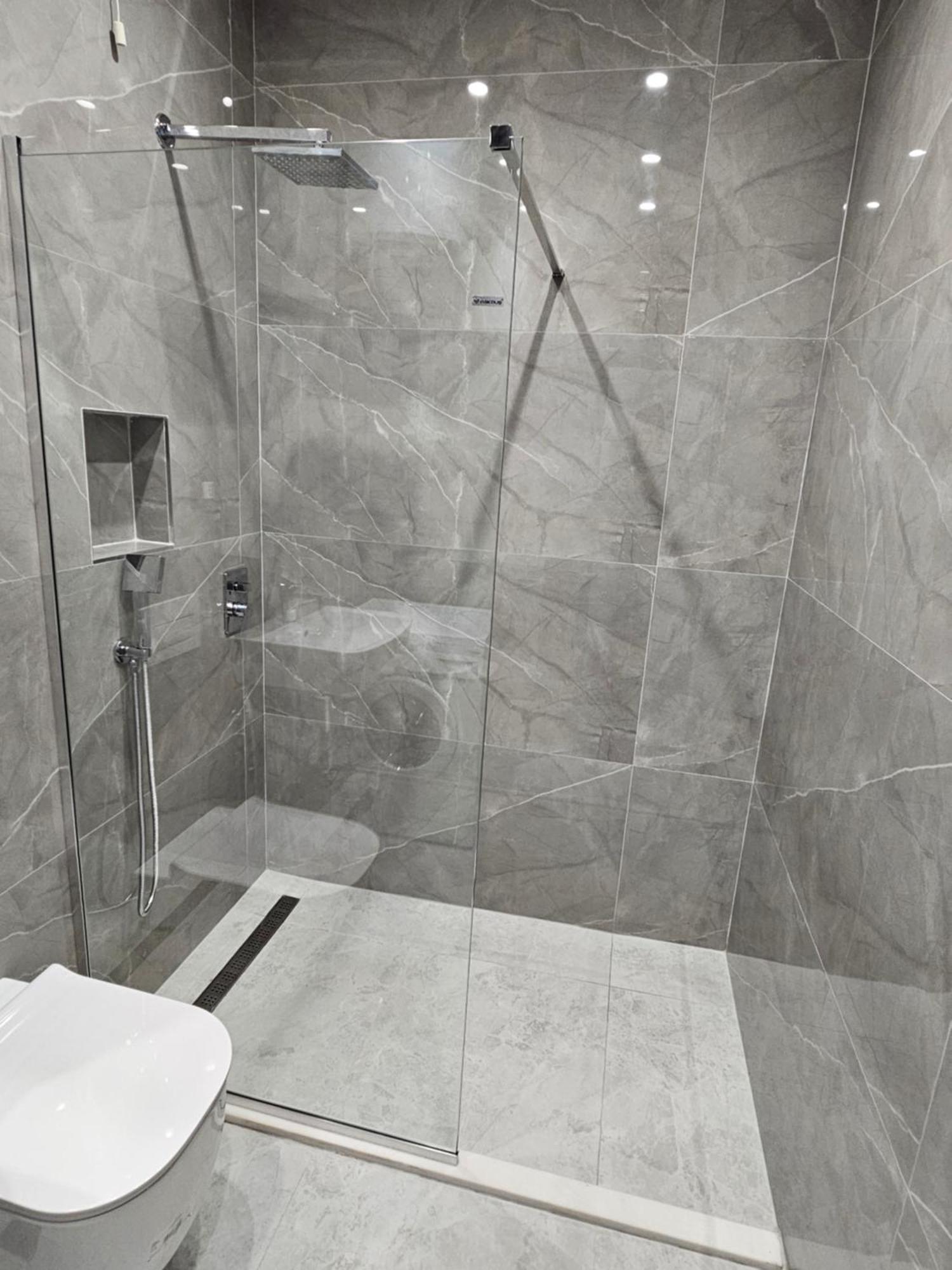Sky Apartaments City Center Tirana Exterior foto