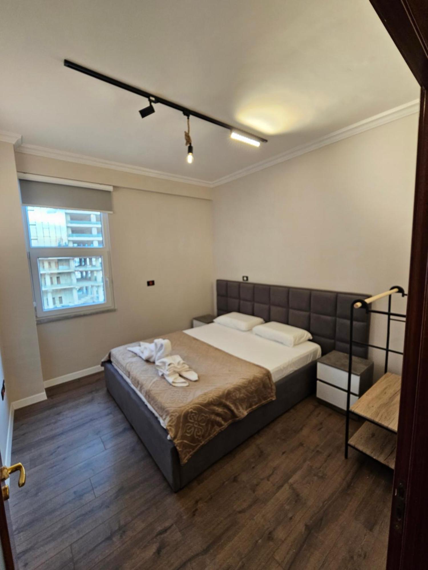 Sky Apartaments City Center Tirana Exterior foto